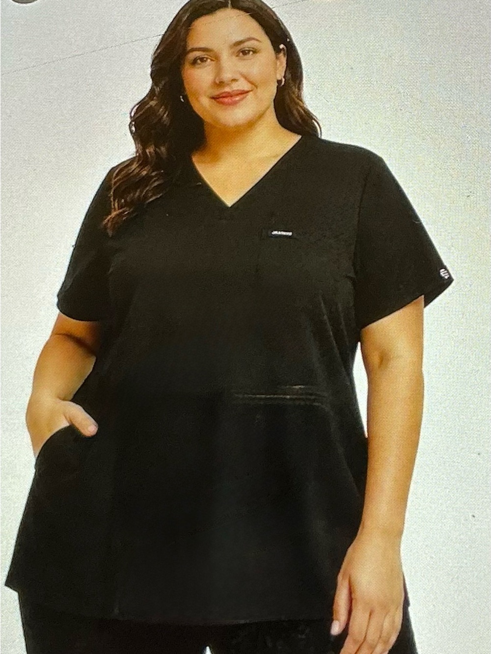 JAANUU WOMENS BLACK V-NECK SCRUB TOP (2X)